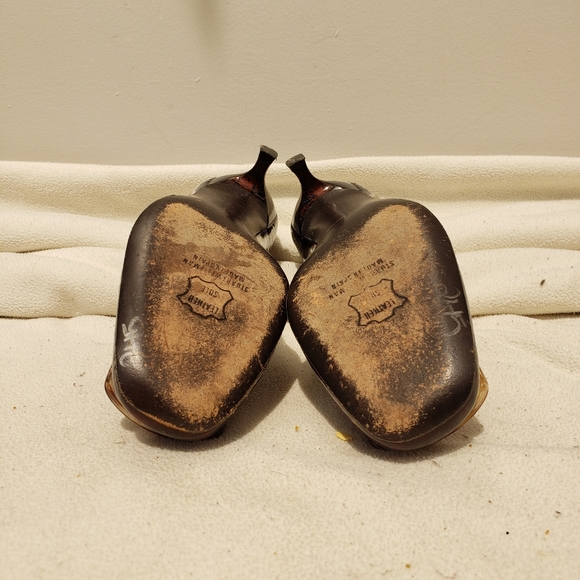 Stuart Weitzman kitten heels 👠 - Picture 5 of 5